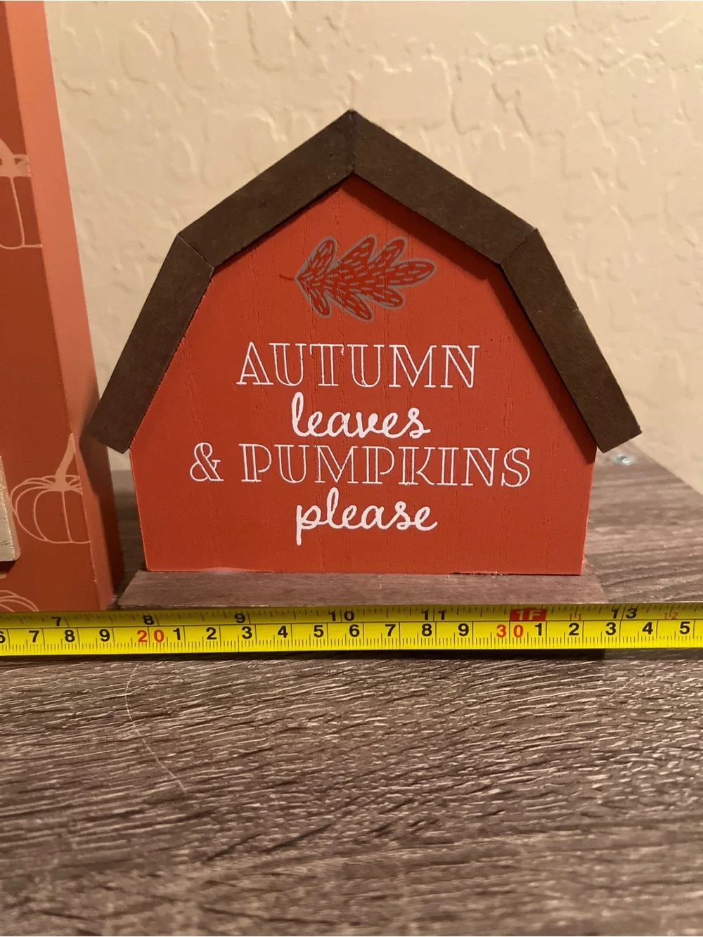 Target Bullseye Signs Fall Favorite Autumn Leaves Pumpkins Barn Wood NWT